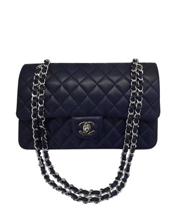 Chanel Women's Classic Flap Bag A01112